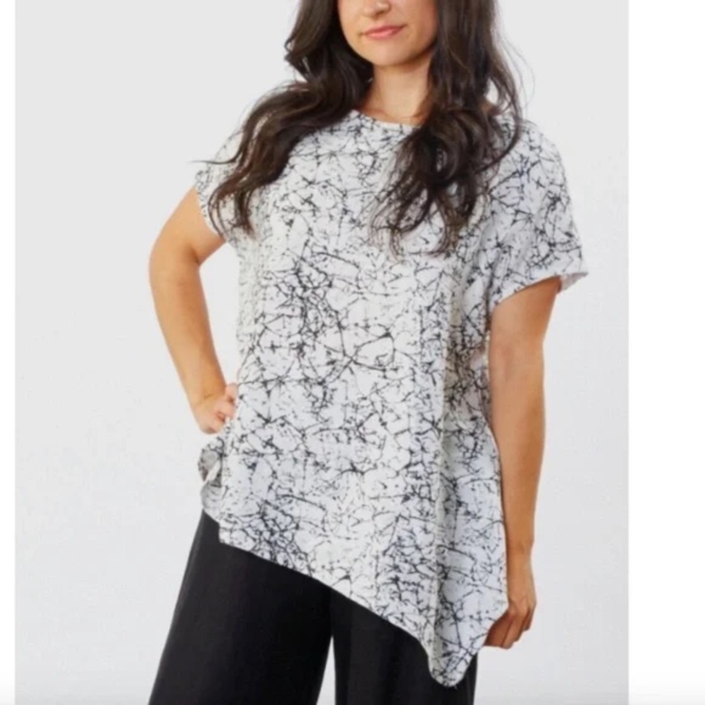 Bryn Walker Ivy Top Women’s  Black White 100% Linen Asymmetric Hem Large